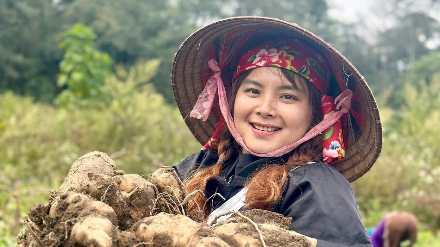 Chị Chảo Thị Yến. Chị Chảo Thị Yến.